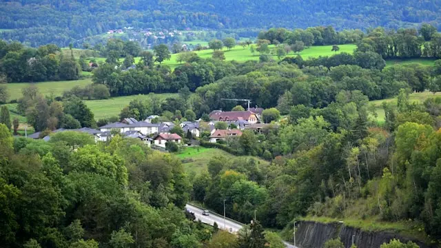 Belval's Deep Tech Talent Gap: A Research Powerhouse That Cannot Keep the People It Produces