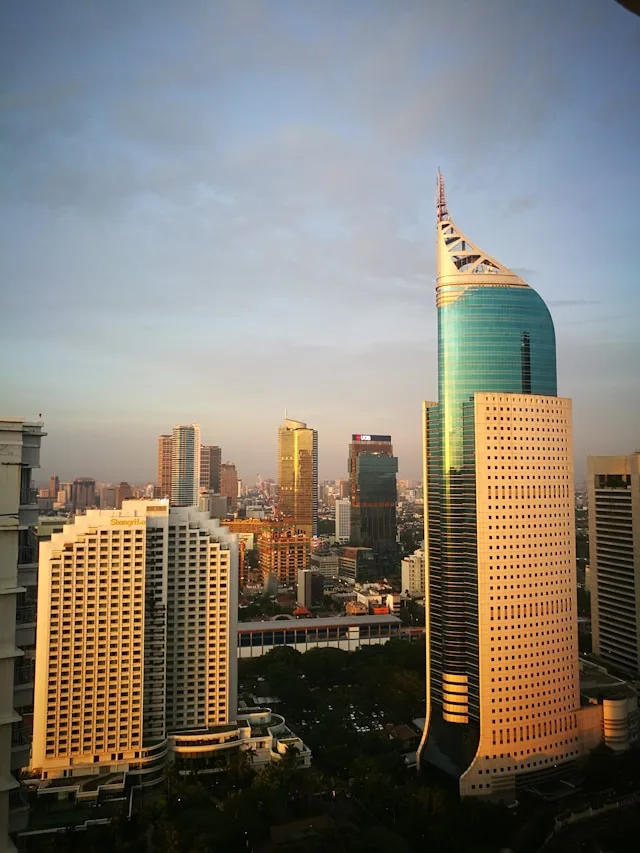 Jakarta's Financial Services Market Has a Missing Generation of Leaders. That Changes Everything About How You Hire Here