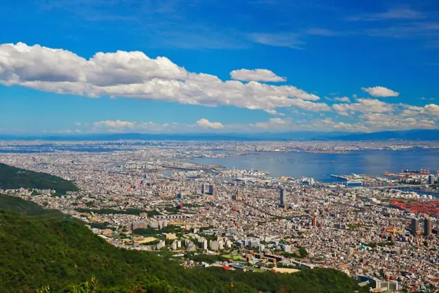 Kobe's Heavy Industry Is Spending Billions on Decarbonisation. The Engineers It Needs Do Not Exist Yet