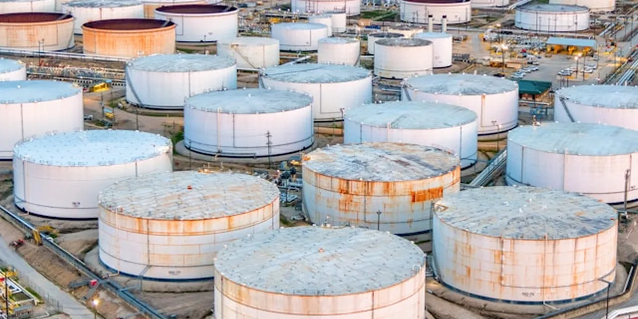 Kocaeli's Petrochemical Corridor Is Cutting Headcount and Running Out of the People It Needs Most