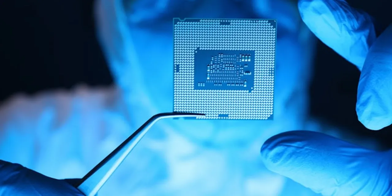 La cadena de suministro de semiconductores de Mesa: la fuerza laboral invisible que impulsa el auge de los chips en Arizona