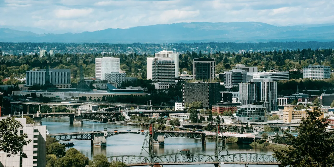 Portland's Tech Sector Is Paying Coastal Salaries on Non-Coastal Economics: The Squeeze Reshaping Every Senior Hire