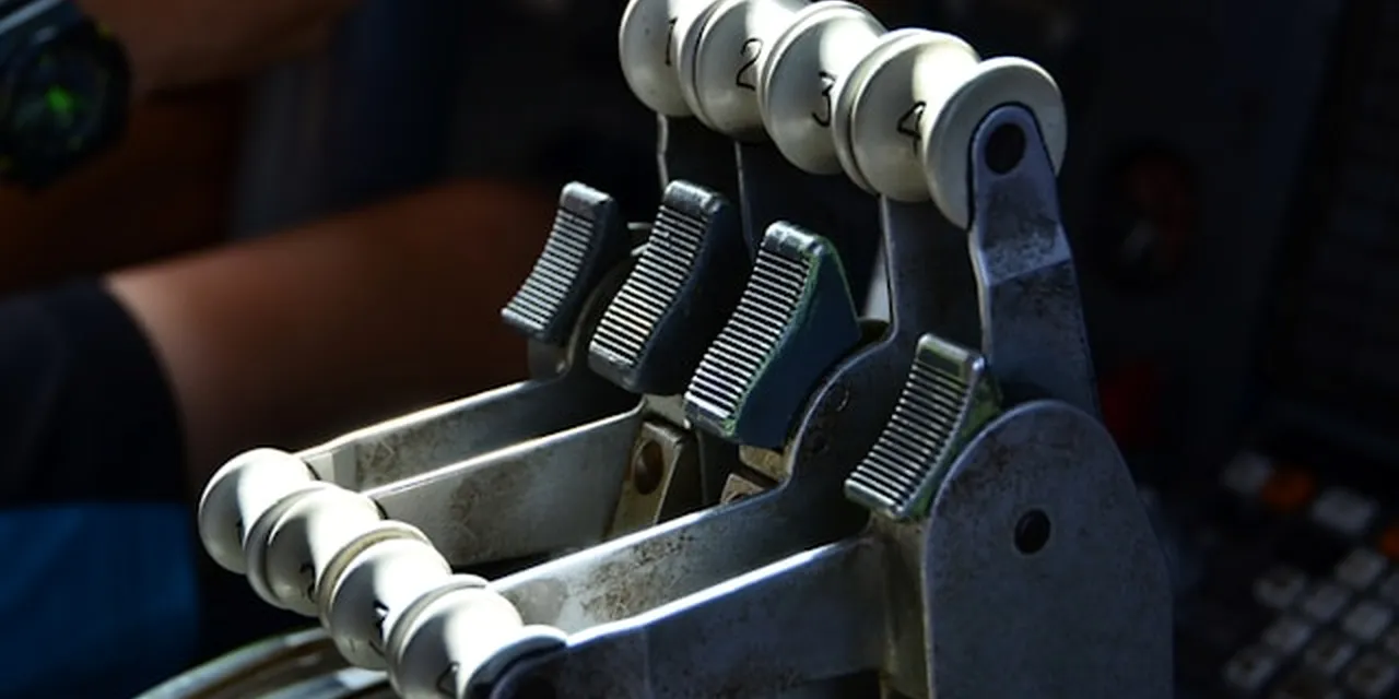 Taichung's Machine Tool Cluster Is Splitting in Two: Why the Talent Market Is Splitting With It