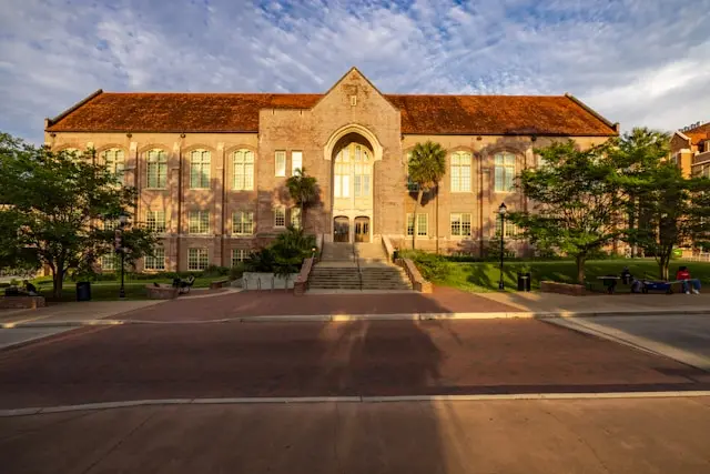 Tallahassee Government Relations in 2026: Revenue Is Growing, but Senior Talent Is Not