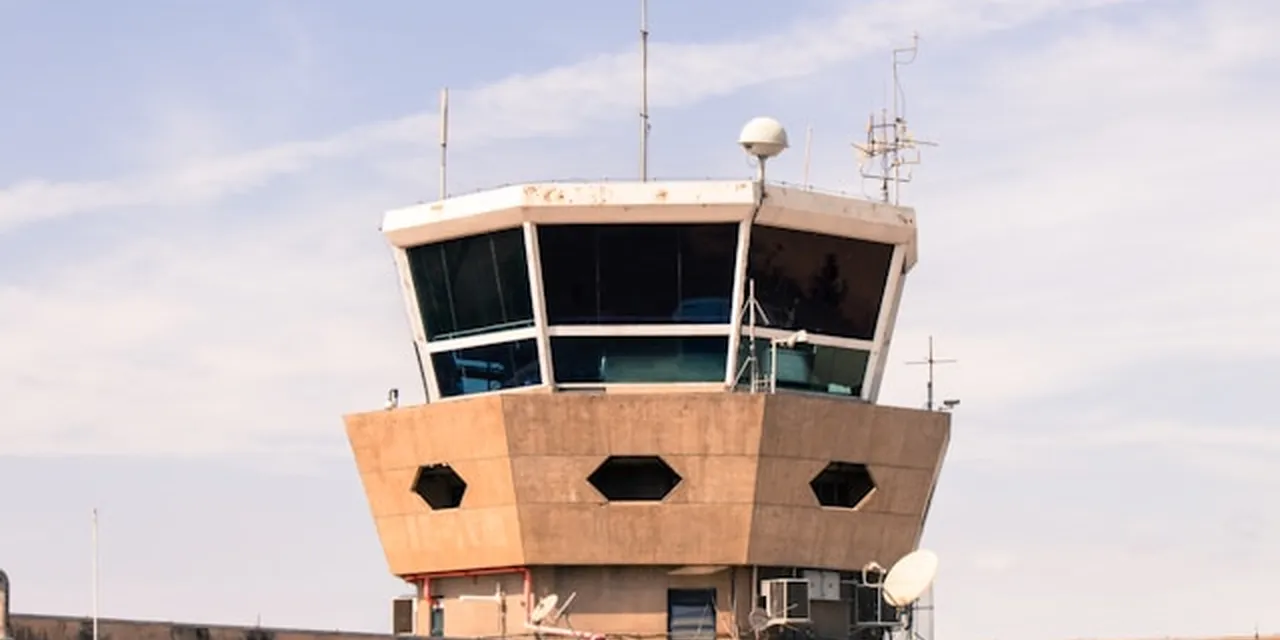 West Palm Beach Business Aviation: Why a Softening National Market Has Made Local Hiring Harder, Not Easier